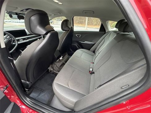Certified 2025 Kia K4 LXS image 13