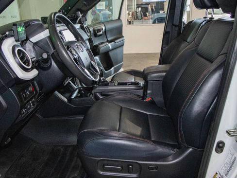 Used 2020 Toyota Tacoma TRD Pro image 8