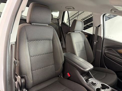 Used 2020 GMC Terrain SLE image 22