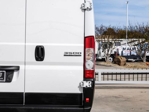 Used 2023 RAM ProMaster 3500 w/ Driver Convenience Group image 43
