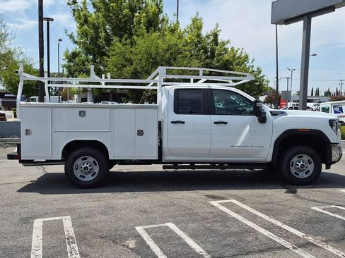 New 2026 GMC Sierra 2500 Pro w/ Convenience Package AWD/4WD image 5