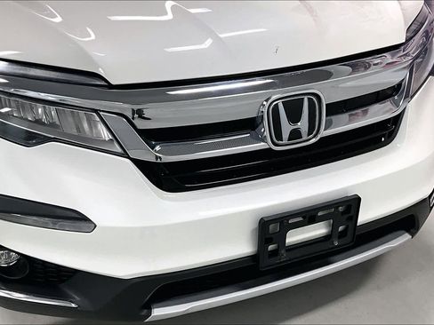 Used 2019 Honda Pilot Elite image 31