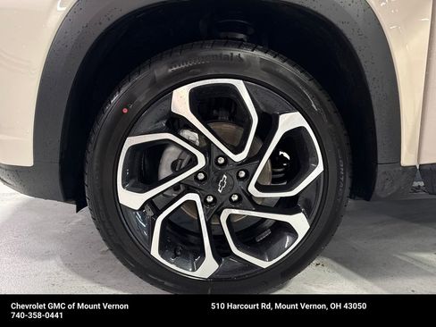 New 2026 Chevrolet Trax RS FWD image 40
