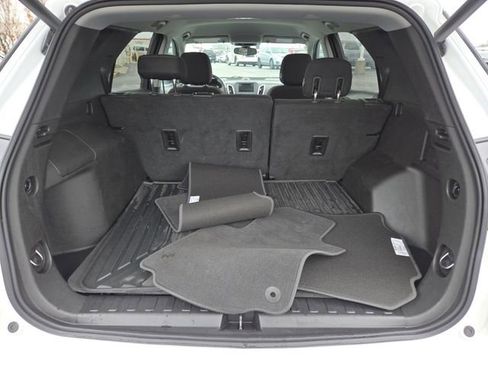 Used 2019 Chevrolet Equinox LT image 24
