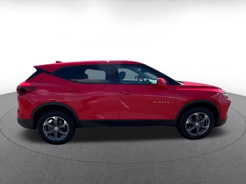Used 2026 Chevrolet Blazer LT FWD image 16