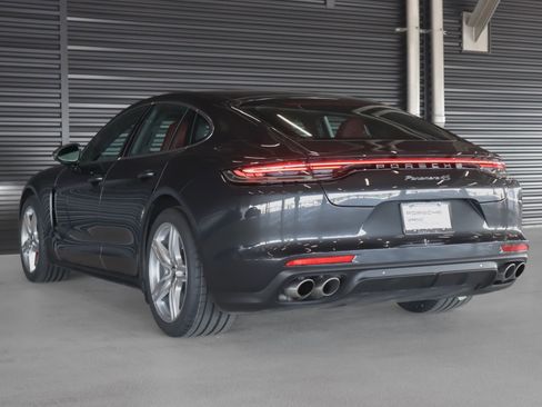 Used 2023 Porsche Panamera 4S AWD/4WD image 3