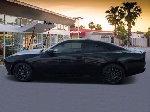 Used 2026 Dodge Charger Scat Pack w/ Blacktop Package AWD/4WD image 6