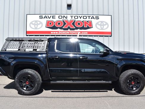 Certified 2025 Toyota Tacoma TRD Pro AWD/4WD image 8