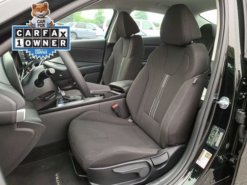 Used 2023 Hyundai Elantra SEL FWD image 15