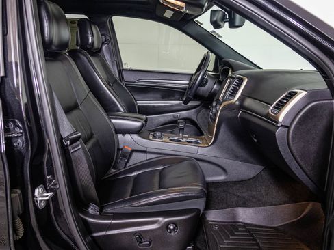 Used 2015 Jeep Grand Cherokee Limited image 49