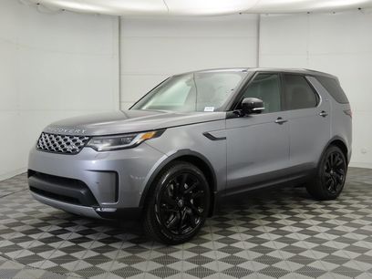 New 2025 Land Rover Discovery S