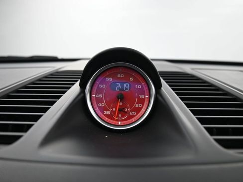 Certified 2018 Porsche 911 Targa 4 GTS image 22