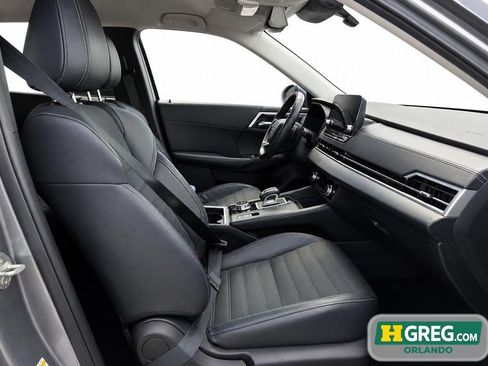 Used 2022 Mitsubishi Outlander SE AWD/4WD image 15