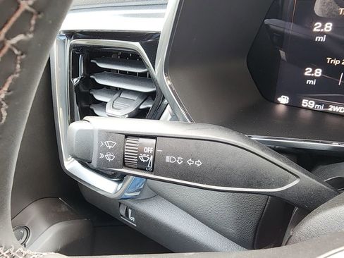 New 2026 GMC Canyon Elevation w/ Convenience Package image 21