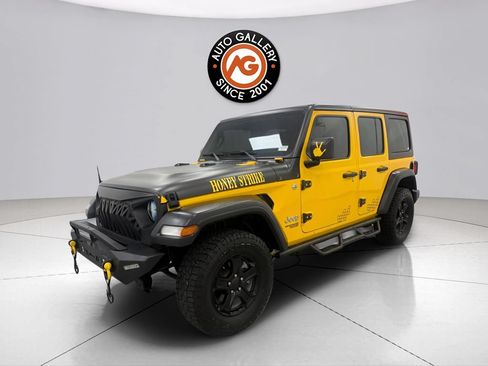 Used 2020 Jeep Wrangler Unlimited Sport S AWD/4WD image 3