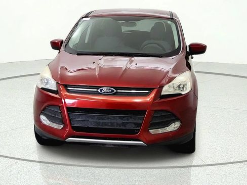 Used 2016 Ford Escape SE FWD image 2