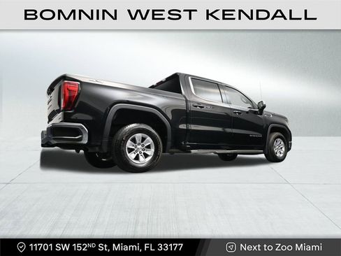 Used 2023 GMC Sierra 1500 SLE image 25