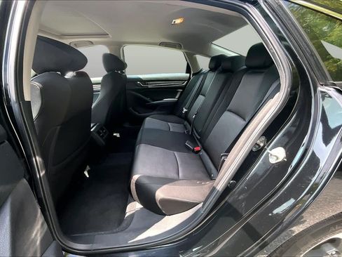 Used 2020 Honda Accord EX image 20