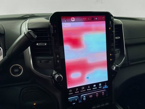 New 2026 RAM 2500 Laramie AWD/4WD image 13