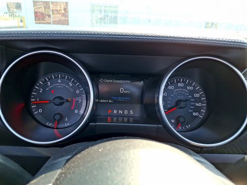 Used 2019 Ford Mustang Convertible RWD image 5