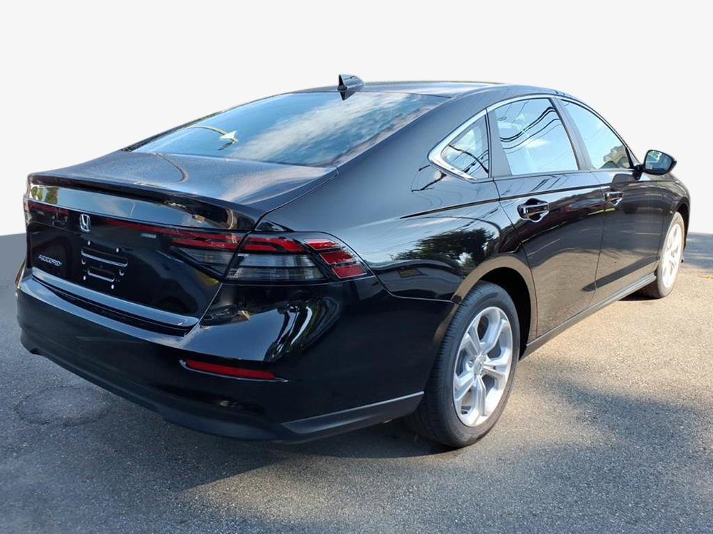 New 2026 Honda Accord LX image 4