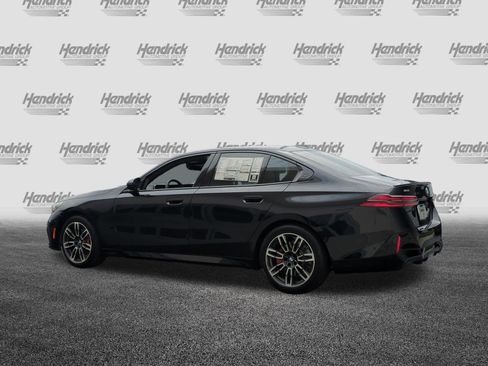 Used 2027 BMW 530i xDrive w/ M Sport Package AWD/4WD image 8