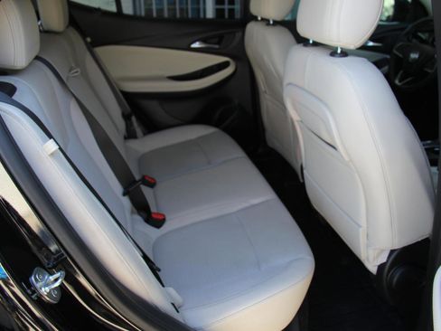 Used 2021 Buick Encore GX Select w/ Sport Touring Package image 26