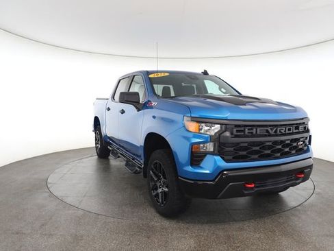 Used 2022 Chevrolet Silverado 1500 Custom Trail Boss w/ LPO, Dark Essentials Package image 28