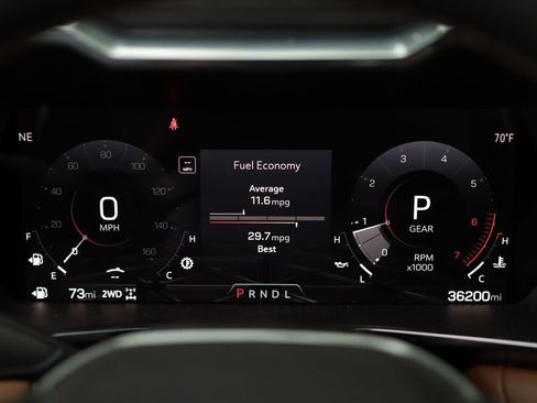 Used 2024 GMC Canyon AT4 w/ Technology Package AWD/4WD image 11