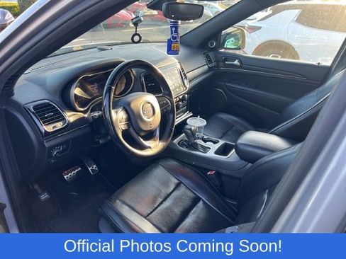 Used 2019 Jeep Grand Cherokee High Altitude image 3