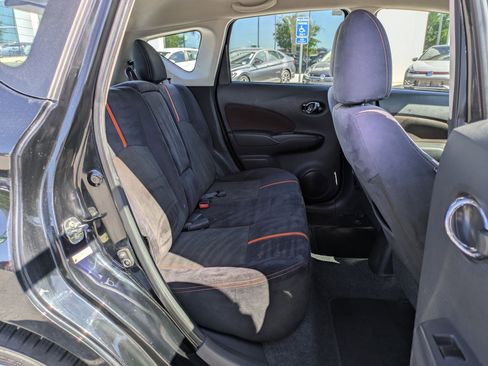 Used 2015 Nissan Versa Note SR FWD image 30