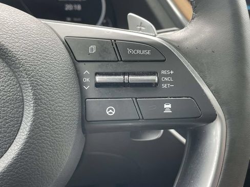 Used 2023 Hyundai Sonata Limited w/ Preferred Accessory Package FWD image 25