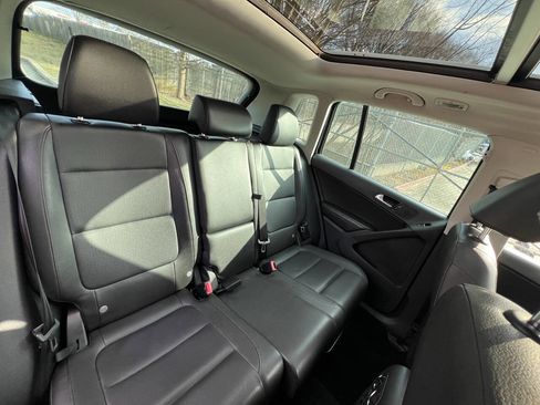 Used 2014 Volkswagen Tiguan SEL image 8