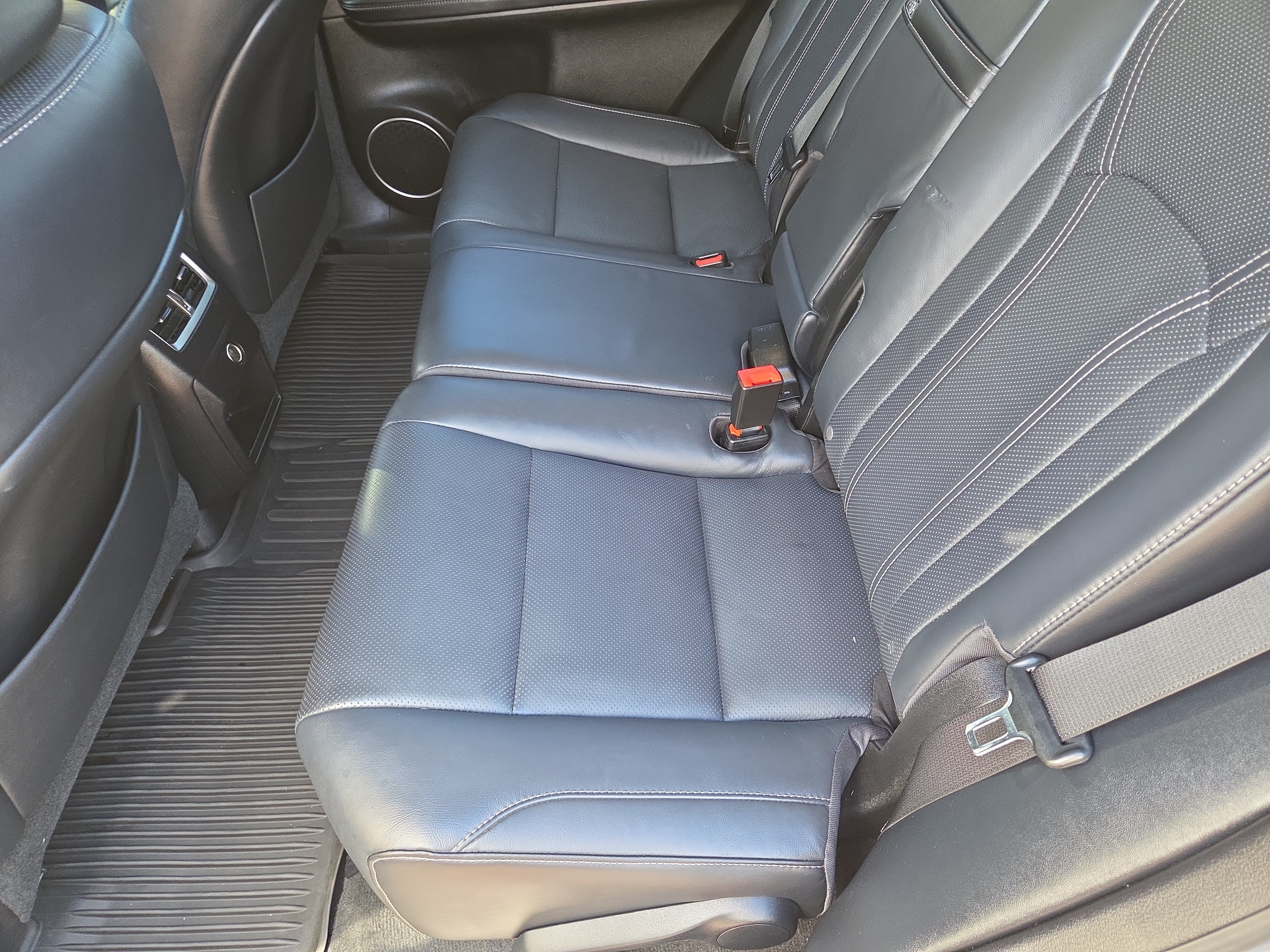 Used 2019 Lexus RX 350 AWD w/ Navigation Package image 22