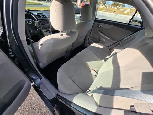 Used 2013 Toyota Corolla LE Special Edition image 20