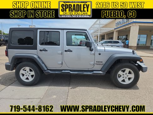 Used 2017 Jeep Wrangler Unlimited Sport w/ Quick Order Package 24S AWD/4WD image 3