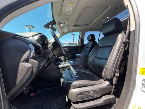 Used 2018 Chevrolet Traverse Premier w/ Redline Edition AWD/4WD image 10