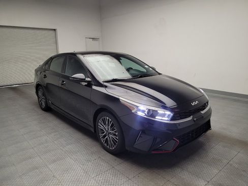 Used 2023 Kia Forte GT-Line FWD image 13