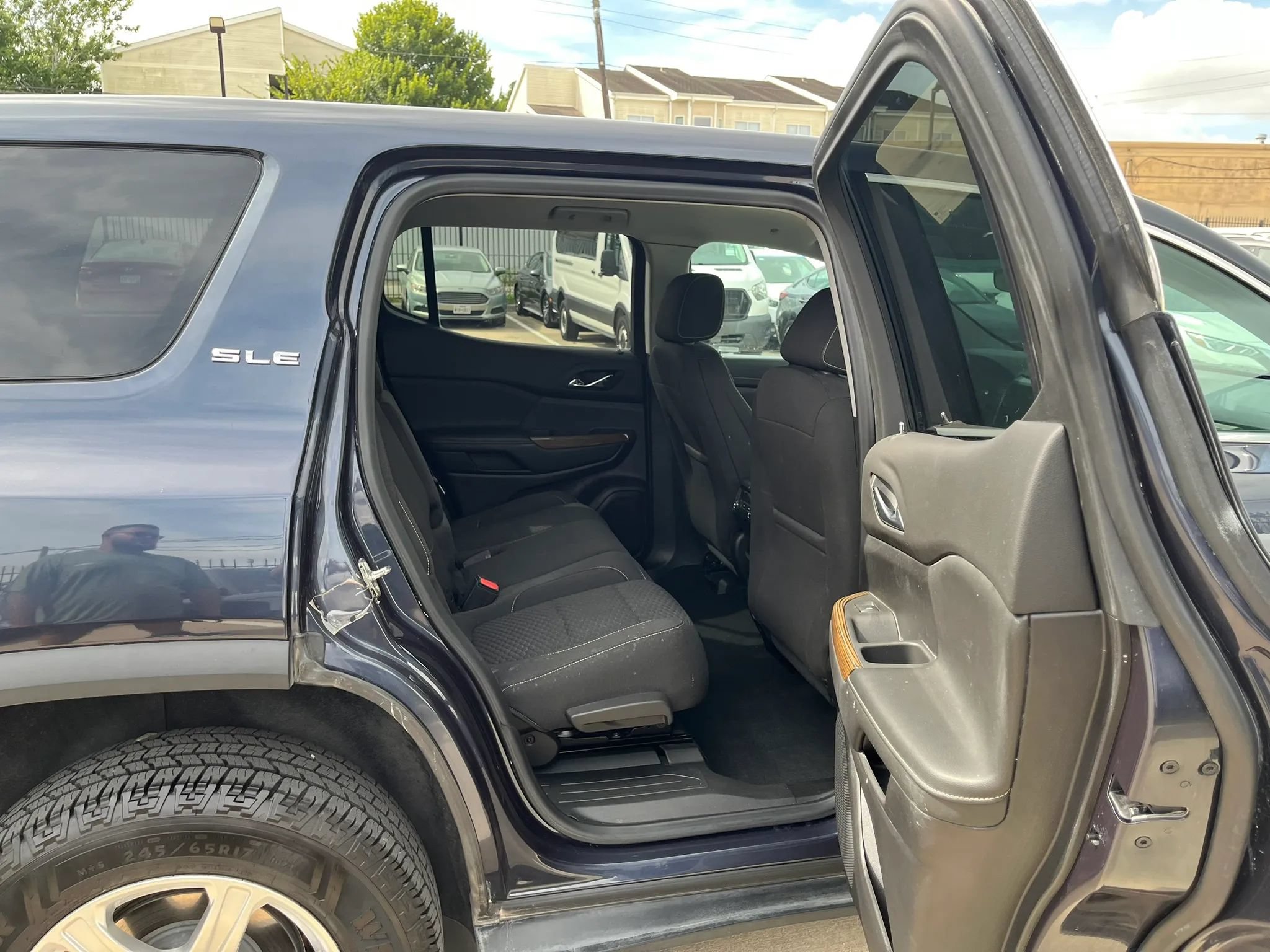 Used 2019 GMC Acadia SLE AWD/4WD image 39