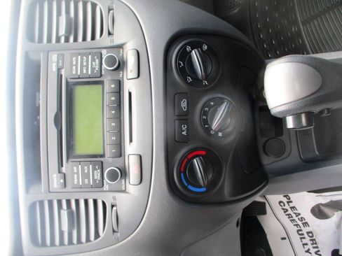 Used 2009 Kia Rio LX w/ PWR Pkg FWD image 11