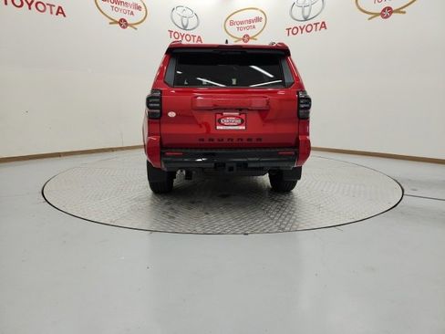 Used 2025 Toyota 4Runner TRD Sport image 7