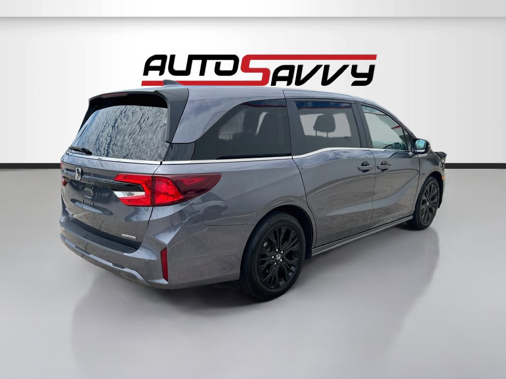 Used 2025 Honda Odyssey Touring image 7
