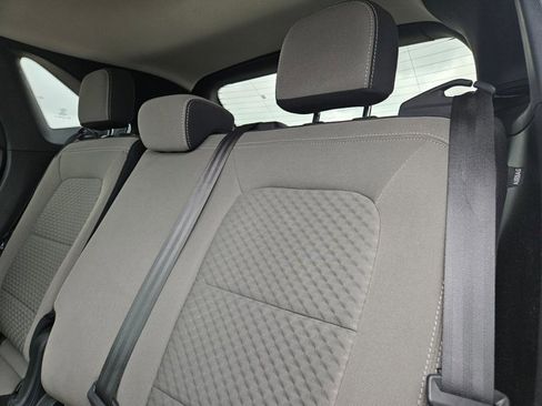 Used 2021 Ford Escape SE w/ SE Sport Appearance Package image 12