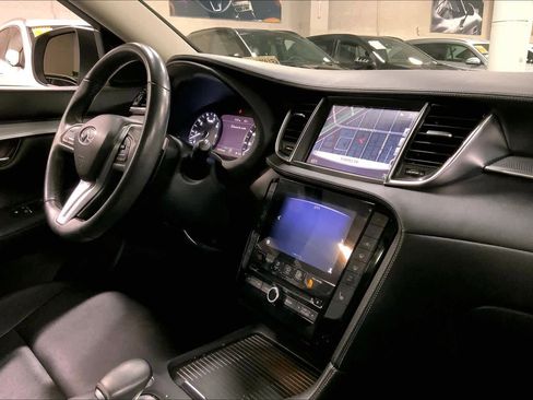 Used 2019 INFINITI QX50 Luxe w/ Navigation Package image 33