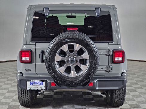 Used 2021 Jeep Wrangler Unlimited Sahara w/ Uconnect 4C Nav & Sound Group AWD/4WD image 36