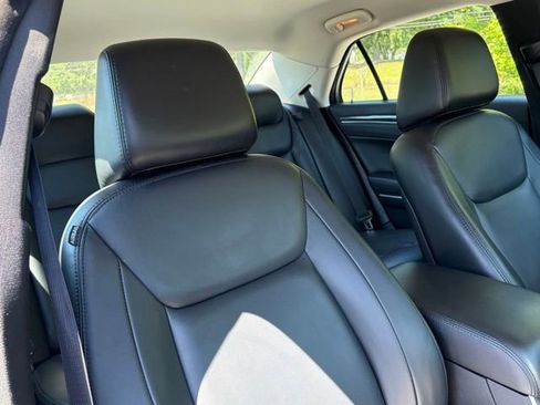 Used 2016 Chrysler 300 Limited w/ Driver Convenience Group AWD/4WD image 26
