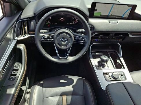 Certified 2025 MAZDA CX-70 Plug-In Hybrid w/ Premium Plus AWD/4WD image 12