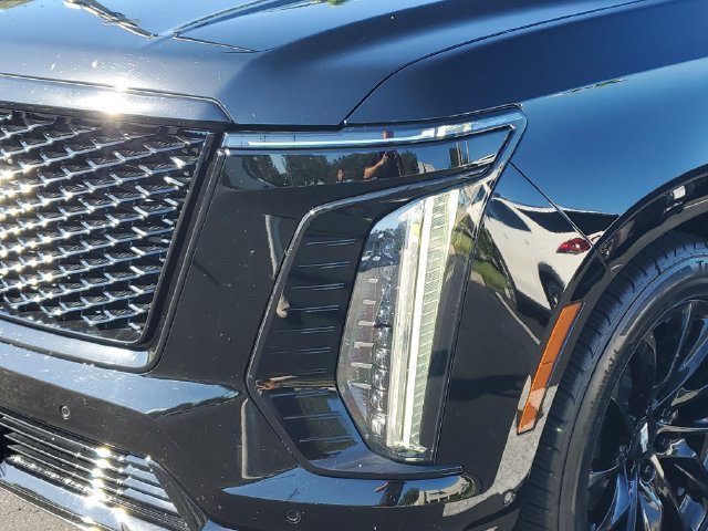 Certified 2025 Cadillac Escalade Sport w/ Touring Package AWD/4WD image 10