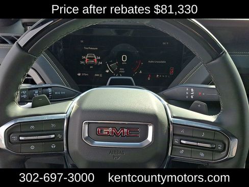 New 2026 GMC Yukon XL Elevation image 20