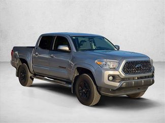 Used 2016 Toyota Tacoma SR5 RWD video 3
